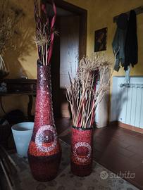 coppia di vasi da arredo,in mosaico di vetro rosso
