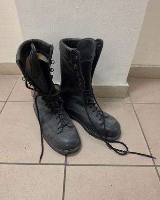 Anfibi Carabinieri