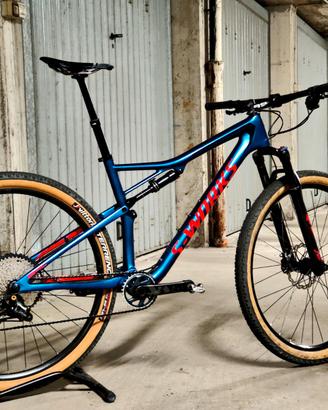 Epic sworks Taglia L full carbon