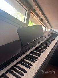 Pianoforte Yamaha YDP142R
