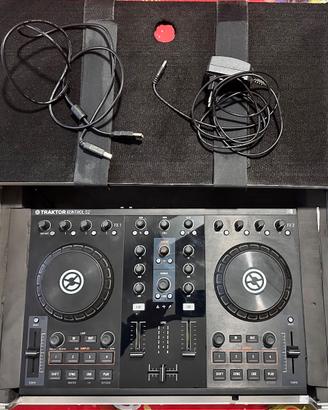 Taktor kontrol s2 + case rigido magma