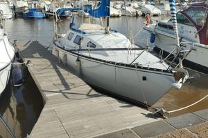 barca pronta a navigare