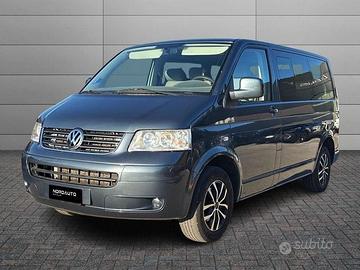 Volkswagen Transporter 2.5 TDI/174 4m. PC Kombi