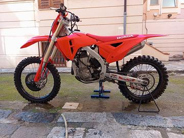 Honda CRF 450 2025