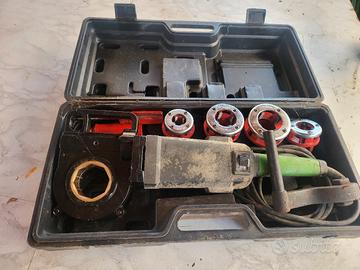 attrezzi per giardino 