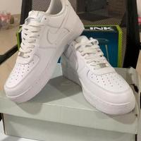 Nike Air Force 1 bianche originali – taglia 42