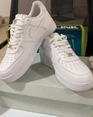 Nike Air Force 1 bianche originali – taglia 42