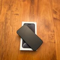 Iphone 15 pro 256gb black titanium