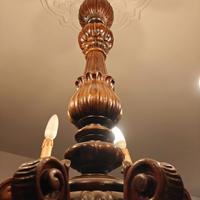 Lampadario in legno a 6 bracci