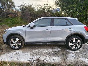 Q2 con +2 anni garanzia Audi gancio traino
