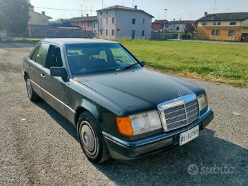 Mercedes w124 200E