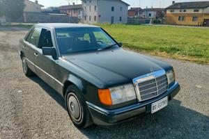 Mercedes w124 200E