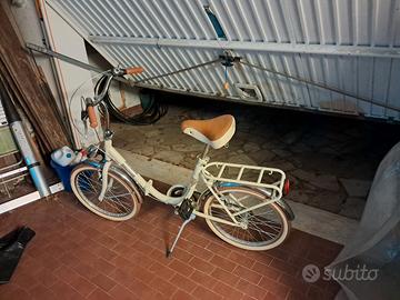 Bicicletta tipo Graziella Alpina Bike Camping 2022