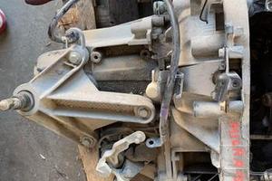 Cambio manuale Nissan Micra 1.5 Dci