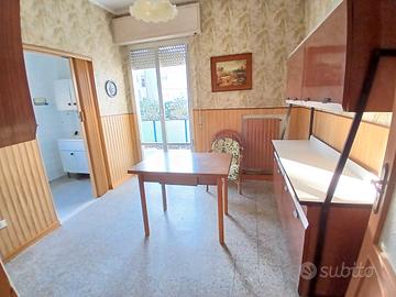 Tavernelle, appartamento per 2 studentesse