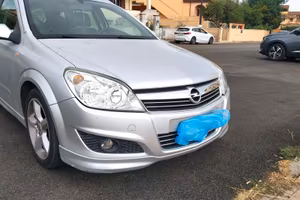 Opel Astra 1600 cosmo gpl