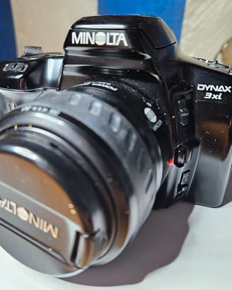Minolta Reflex a rullino con Zoom Sigma 75/300