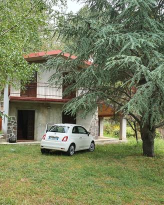 Villa con giardino indipendente, 4 stanze da letto
