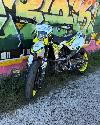 Husqvarna SM 701