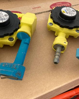 Rubinetti regolatore +/- di pressione