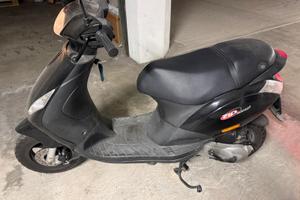 Scooter zip 50