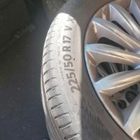 pneumatici gomme 225/50r17 cerchi Ford 