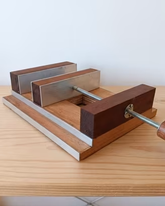 Morsa da Banco Artigianale Legno Piastre Alluminio