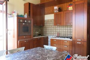 CAMERA IN APPARTAMENTO 