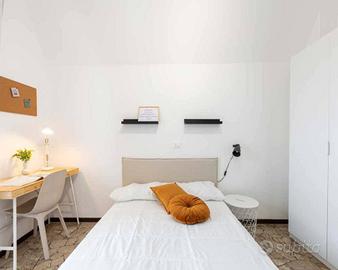 Stanza in appartamento di 90 m² a Vimodrone