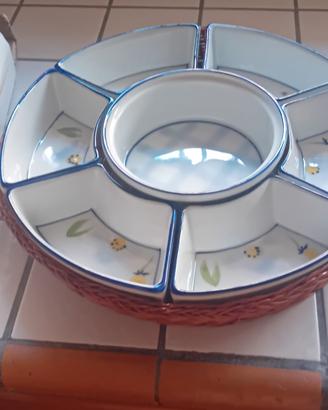 set antipasti con ciotole inceramicw