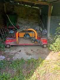 attrezzatura agricola 