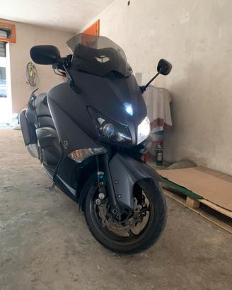 Yamaha Tmax 530
