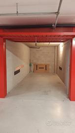Box singolo in Via Cosenz