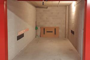 Box singolo in Via Cosenz