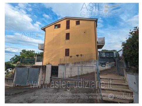 Box/Posto auto Osimo [A4320981]