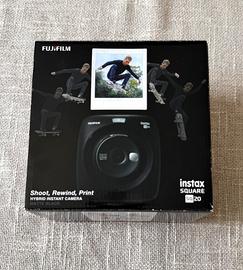 Fujifilm Instax Square SQ20