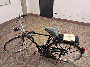bicicletta d'epoca a motore  mosquito bianchi 