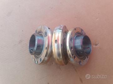 FLANGE E CUSCINETTI PER ASSALE CRG 