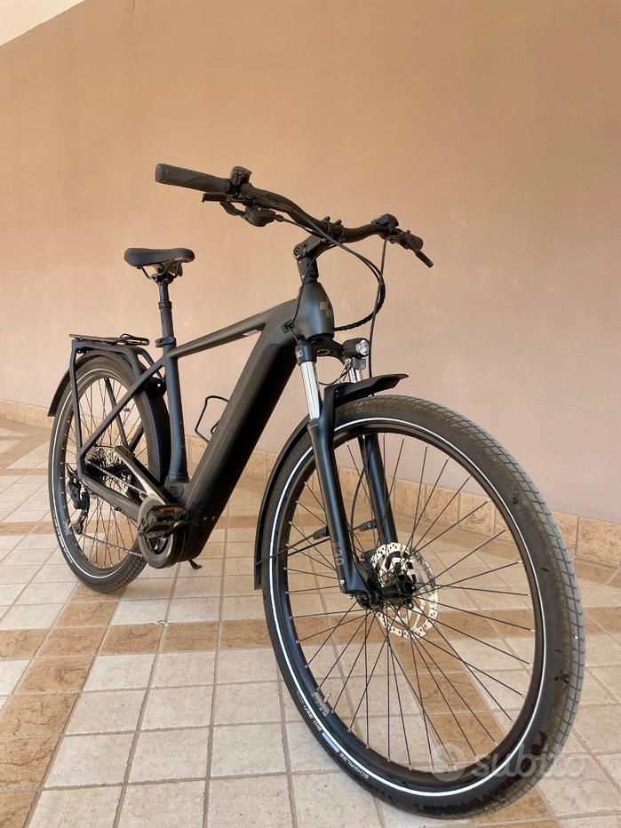 Bici trekking cube Fantastiche offerte di Biciclette
