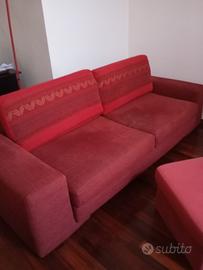 Divano rosso
