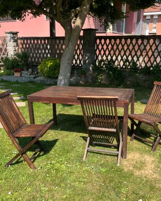 Tavolo da esterno in legno GOLDEN TEAK con sedie