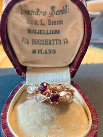 Antico anello in oro 18kt