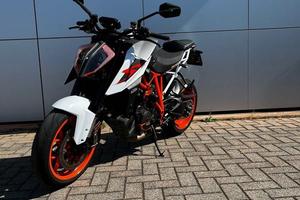 KTM 1290 Super Duke R
