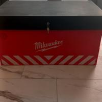 baule in metallo