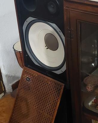 JBL l 99 lancers