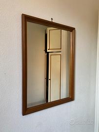 Specchio in legno