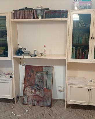 libreria nuova in perfette condizioni 