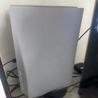 Playstation 5 con disco