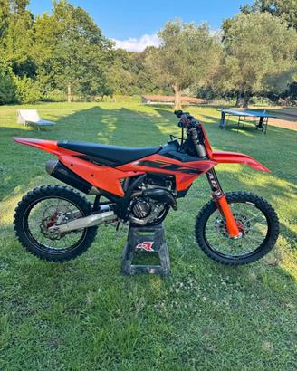 2025 KTM 250