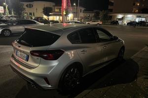 Ford Focus St Line ecoboost 1.0 hybrid